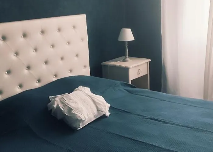 Jose Celine Ubytování v soukromí Cubzac-les-Ponts